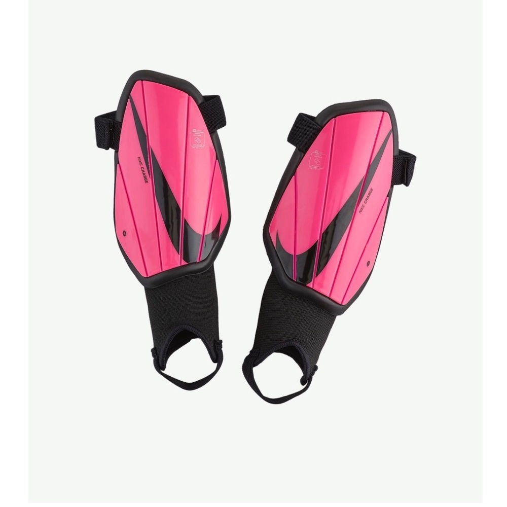 Nike Charge' Soccer Shin Guards, Adult Unisex